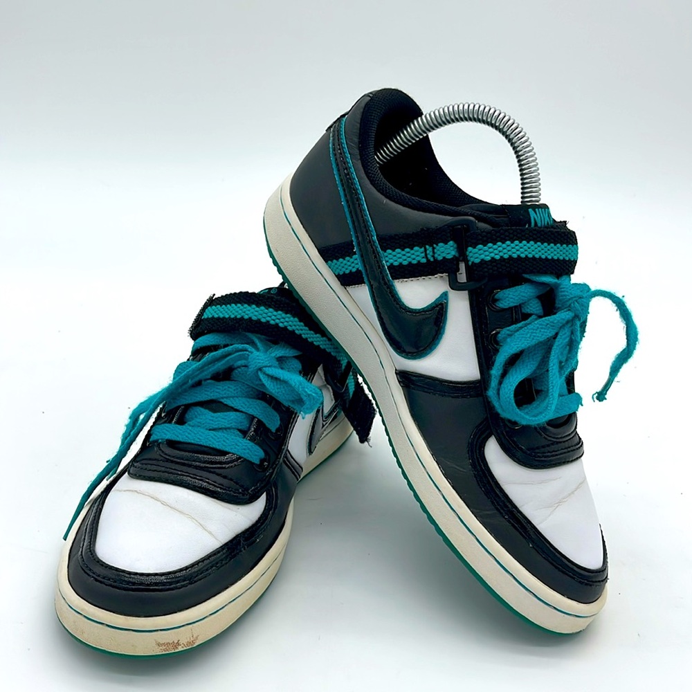 Nike Vandal Low Womens Size 7 Black Glacier Ice-Met Blue